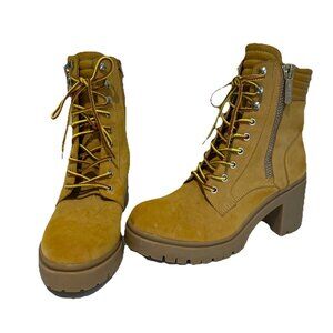 VTG Y2K Nine West Lace-Up Lug Sole Combat Boots Size 11M Beige Chunky Retro